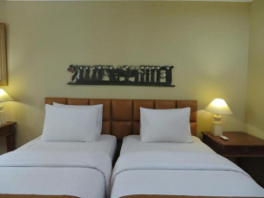 Гостиница BaliRa Airport Hotel  Kuta